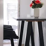 2 Bedroom Loft - Whirlpool - Terrasse - Zentral - Wifi - Business - Kaffee - Netflix *