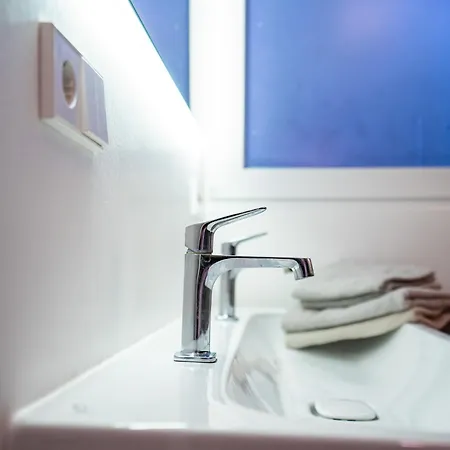 2 Bedroom Loft - Whirlpool - Terrasse - Zentral - Wifi - Business - Kaffee - Netflix