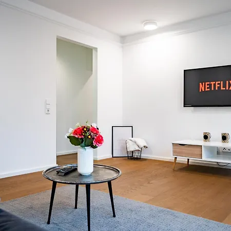Appartement 2 Bedroom Loft - Whirlpool - Terrasse - Zentral - Wifi - Business - Kaffee - Netflix Wiesbaden
