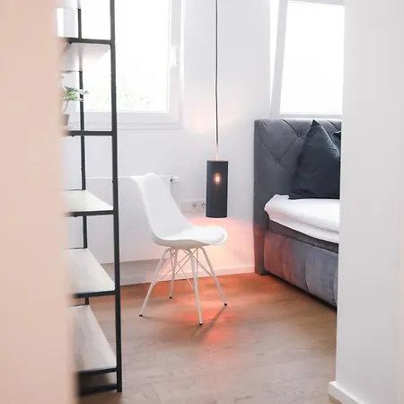 2 Bedroom Loft - Whirlpool - Terrasse - Zentral - Wifi - Business - Kaffee - Netflix Appartement Wiesbaden